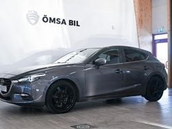 Grå Begagnad 2017 Mazda 3 Inclusive Halvkombi | 138 800 kr (Dyr)