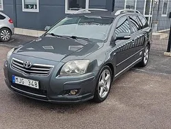 Grön Begagnad 2006 Toyota Avensis Kombi | 21 900 kr (Lite dyr)