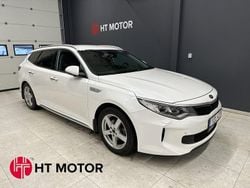 Vit Begagnad 2017 Kia Optima Advance Kombi | 159 400 kr (Marknadspris)