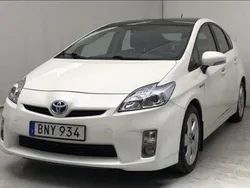 Vit Begagnad 2010 Toyota Prius Halvkombi | 74 000 kr (Bra pris)