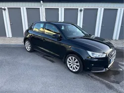 Svart Begagnad 2016 Audi A1 Sportback Sport Halvkombi | 59 900 kr (Superpris)
