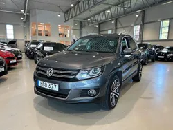 Mörkgrå (grå) Begagnad 2014 VW Tiguan Sportline SUV | 159 900 kr (Marknadspris)