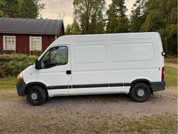 Vit Begagnad 2006 Renault Master Van | 69 000 kr (Bra pris)