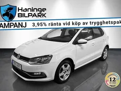 Vit Begagnad 2017 VW Polo Halvkombi | 109 900 kr (Marknadspris)