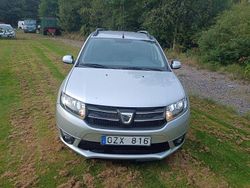 Silver metalick Begagnad 2014 Dacia Logan MCV Kombi | 42 500 kr