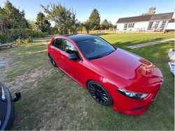 Röd Begagnad 2019 Mercedes A200 AMG Halvkombi | 235 000 kr (Marknadspris)