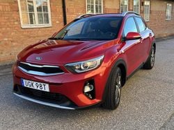 Röd Begagnad 2020 Kia Stonic 2 SUV | 189 000 kr (Bra pris)