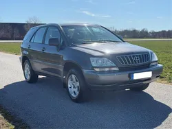 Begagnad 2001 Lexus RX300 SUV | 23 000 kr
