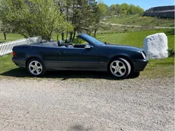 Mercedes CLK320