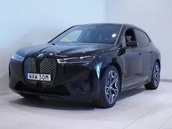 Svart Begagnad 2023 BMW iX Comfort Edition SUV | 819 900 kr (Lite dyr)