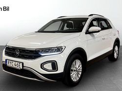 Vit Begagnad 2022 VW T-Roc Life SUV | 234 900 kr (Lite dyr)