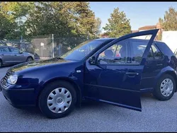Blå Begagnad 2002 VW Golf IV Basis Halvkombi | 45 000 kr (Lite dyr)
