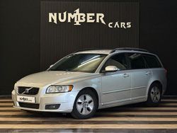 Ljusgrå Begagnad 2009 Volvo V50 Momentum Kombi | 34 900 kr (Marknadspris)