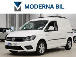 Vit Begagnad 2016 VW Caddy Minibuss | 109 400 kr (Marknadspris)