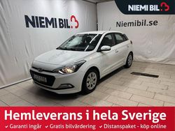 Vit Begagnad 2015 Hyundai i20 Comfort Halvkombi | 109 900 kr (Dyr)