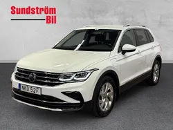 Vit Begagnad 2021 VW Tiguan Elegance SUV | 299 900 kr (Bra pris)