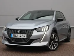 Grå Begagnad 2021 Peugeot e-208 GT-line Halvkombi | 179 800 kr (Marknadspris)