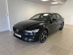 Svart Begagnad 2022 Volvo S60 Plus Sedan | 419 000 kr (Lite dyr)