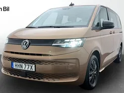 Brun Begagnad 2022 VW T7 Life Van | 519 900 kr