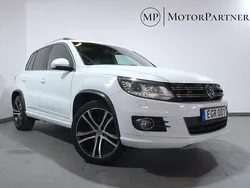Vit Begagnad 2016 VW Tiguan R-line SUV | 159 900 kr (Superpris)
