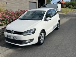 Vit Begagnad 2013 VW Polo Halvkombi | 60 000 kr (Marknadspris)