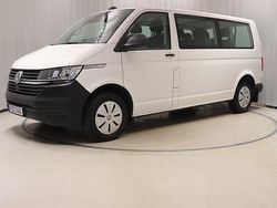 Begagnad 2023 VW Caravelle Minibuss | 439 900 kr (Superpris)