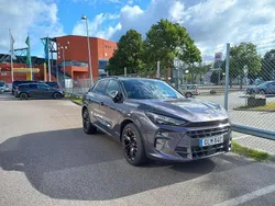 Mörkgrå (dark void metallic) Begagnad 2025 Cupra Terramar VZ SUV | 599 900 kr (Marknadspris)