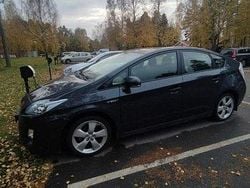 Grå Begagnad 2010 Toyota Prius Halvkombi | 69 000 kr (Marknadspris)