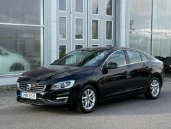 Svart Begagnad 2016 Volvo S60 Momentum Sedan | 118 900 kr (Marknadspris)
