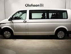 Vit Begagnad 2020 VW Caravelle Minibuss | 349 000 kr (Superpris)