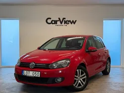 Röd Begagnad 2011 VW Golf VI Halvkombi | 64 900 kr (Marknadspris)