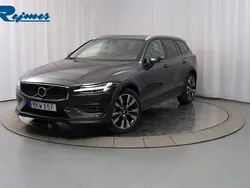Grå Begagnad 2024 Volvo V60 CC Plus Kombi | 459 900 kr (Bra pris)
