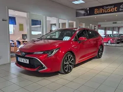 Röd Begagnad 2019 Toyota Corolla Executive Kombi | 262 800 kr (Marknadspris)