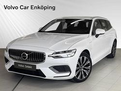 Vit Begagnad 2022 Volvo V60 Core Kombi | 349 900 kr (Superpris)