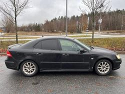 Begagnad 2004 Saab 9-3 Sedan | 8 000 kr (Bra pris)