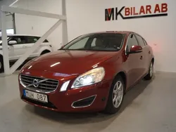 Röd Begagnad 2012 Volvo S60 Momentum Sedan | 110 000 kr (Marknadspris)