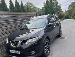 Svart Begagnad 2015 Nissan X-Trail SUV | 135 000 kr (Lite dyr)