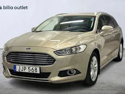Grå Begagnad 2015 Ford Mondeo Titanium Kombi | 139 900 kr (Marknadspris)