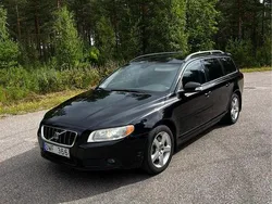 Svart Begagnad 2008 Volvo V70 Momentum Kombi | 42 000 kr (Bra pris)