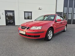 Röd Begagnad 2005 Saab 9-3 Linear Sedan | 24 900 kr (Marknadspris)
