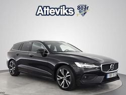 Svart Begagnad 2020 Volvo V60 Momentum Kombi | 274 900 kr (Marknadspris)