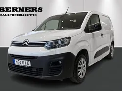 Vit Begagnad 2022 Citroën Berlingo Minibuss | 229 900 kr (Marknadspris)