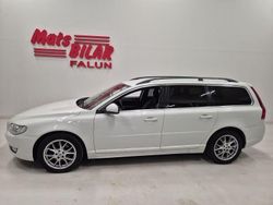 Vit Begagnad 2015 Volvo V70 Momentum Kombi | 169 900 kr (Dyr)