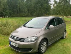 Svart Begagnad 2011 VW Golf VI Kombi | 55 000 kr