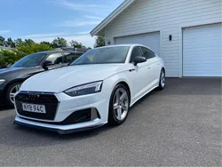 Vit Begagnad 2021 Audi A5 Sportback Competition Halvkombi | 329 000 kr