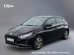 Svart Begagnad 2023 Hyundai i20 Halvkombi | 229 900 kr (Marknadspris)