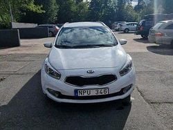 Vit Begagnad 2013 Kia Ceed Sportswagon Kombi | 62 000 kr (Marknadspris)