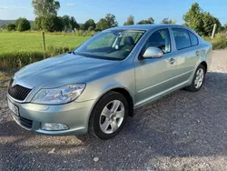 Grön Begagnad 2011 Skoda Octavia Elegance Halvkombi | 55 900 kr (Superpris)