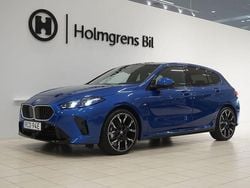 Blå Begagnad 2024 BMW 120 M Sport Halvkombi | 419 900 kr