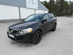 Svart Begagnad 2013 Volvo XC60 Momentum SUV | 109 000 kr (Superpris)